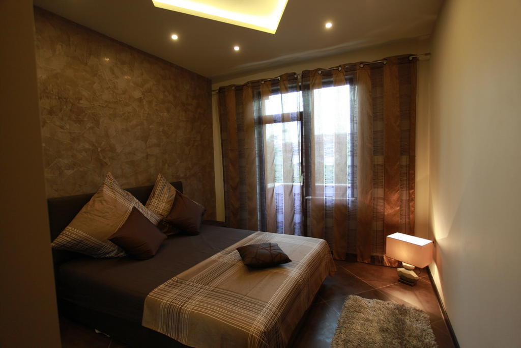 Brown Cottage Apartment Szófia Kültér fotó